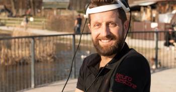 paciente-cuadriplejico-vuelve-a-caminar-gracias-a-un-dispositivo-neuronal